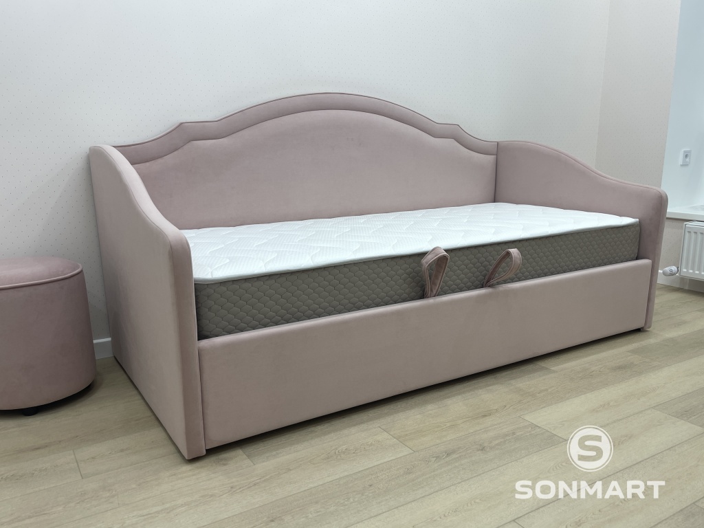 1 - 2025-09-17T192543.862.jpg